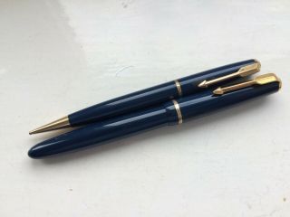 Looking Parker Duofold Junior Fountain Pen & Propelling Pencil In Blue