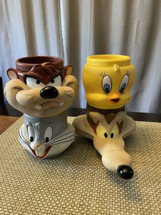 Vintage 1992 Warner Brothers Looney Tunes Mug Set Tweety Bugs Taz Wile E Coyote