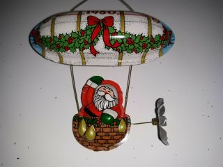 Hallmark Tin Ornament Blimp Santas Flight Merry Christmas 1980 Airship
