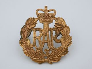 British Raf Royal Air Force Queens Crown Cap Badge