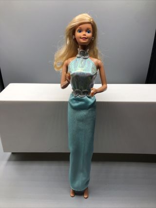Mattel Barbie Doll Vintage Magic Moves Barbie 1985