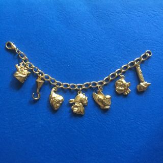Vtg Disney Store Gold Tone Peter Pan Tinkerbell Hook Crock Wendy Charm Bracelet