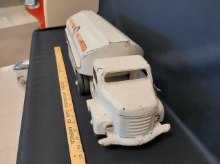 1950 ' s MINNITOY - NORTH STAR OIL LIMITED Tanker Truck Toy - 3
