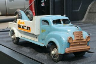 Lincoln Toy Tow Wrecker Service Truck - Made In Canada 1950s