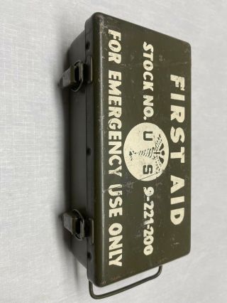 Vintage Military First Aid Metal Box Army Green Stock 9 - 221 - 200 - No Contents