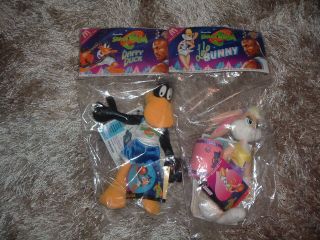 NIP Mcdonald’s Space Jam Plush Set of 4 Bugs Bunny Daffy Taz Lola. 3