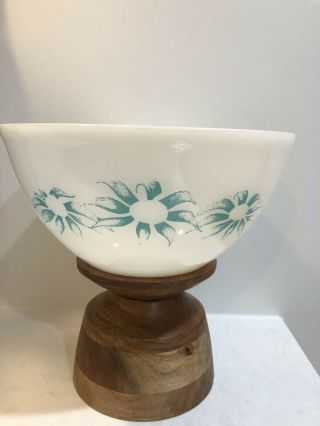 Rare Agee Pyrex Turquoise Flannel Flowers 8 " 20cm Large Bowl.
