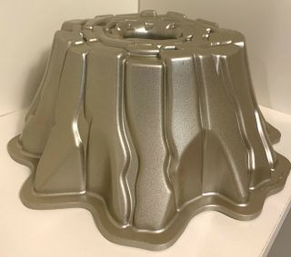 Nordic Ware Stump de Noel Bundt cake pan 3D baking mold Cast Aluminum 10 cup 2