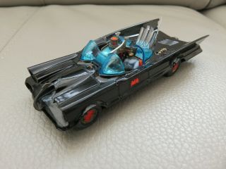 Corgi Toys 267 Batmobile First Issue Red Bat Hub Version - Vn Recessed Fins