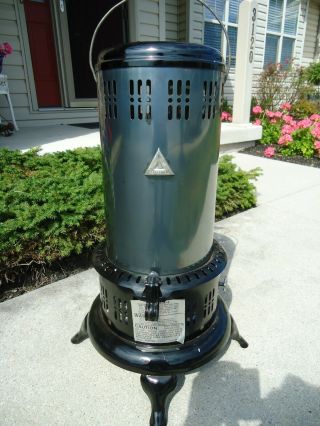 Vintage Antique Perfection 525m - 1 Oil Kerosene Heater