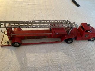 VINTAGE TONKA NO.  5 AERIAL HOOK AND LADDER FIRE ENGINE OR RESTORE 2