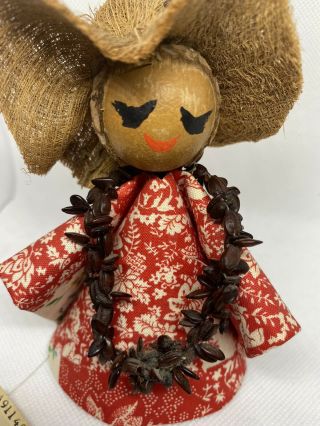Vintage 1960’s Waltah Clarke’s Hawaiian Souvenir Doll.  Tags Still On From Shop.