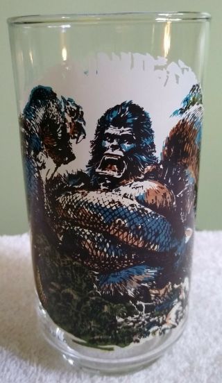 5.  5 " Vintage King Kong Battles Giant Serpent Coca - Cola Burger Chef Glass 1977