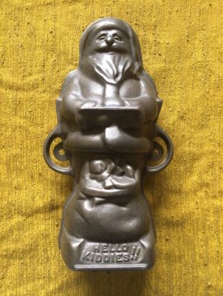 Vintage Griswold Santa Claus Cast Iron Chocolate Mold