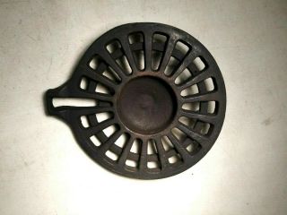 Cast Iron Pot Belly Stove Or Round Oak Style Grate