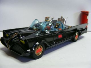 Corgi 267 Batmobile Gloss Black With Red Bat Hubs Issued 1966
