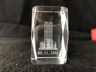 Twin Towers 9 - 11 Memorial 2001 Crystal Glass Paperweight 3d Laser Etched