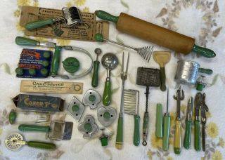 Vintage 29 Green Wood Handle Kitchen Tools Utensils Primitives Farm Rustic Box