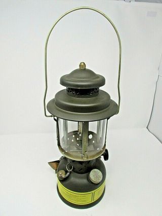 Exc Smp Dated 1984 Military Lantern No Paint Loss Complete With 6 Extra Mantels