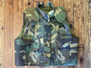 Us Military Body Armor Fragmentation Vest Flak Xl Woodland Camo W/ Desert Cover