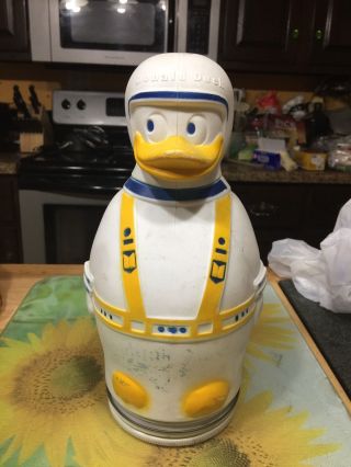 Vintage 1966 Nabsico Puppets Wheat Puffs Donald Duck Astronaut Bank