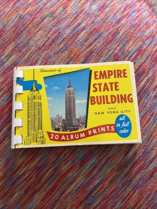 Vintage Souvenir Empire State Building And York City (1959 Miniture Booklet)