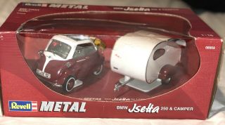 Bmw Isetta 250 With Camper Revell Die - Cast 1:18 Red And White