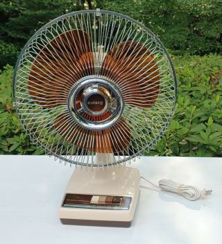 Vintage Galaxy 12 " 3 - Speed Oscillating Table Fan Cream Brown Amber