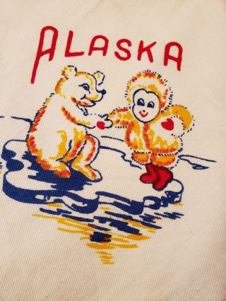 4 Vintage Alaska Cloth Napkins Polar Bear,  Eskimo Dog Sled Great Graphics