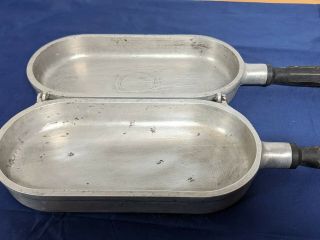 Vintage Cast Aluminum Fish Poacher Pan Miracle Maid G2 Hinged Folding Omelet Pan