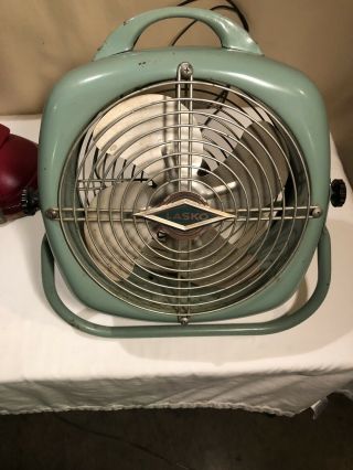 Vintage Lasko Fan In Good Vintage