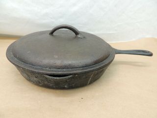 8 Griswold Cast Iron Skillet 10.  5 " Fry Pan With Lid
