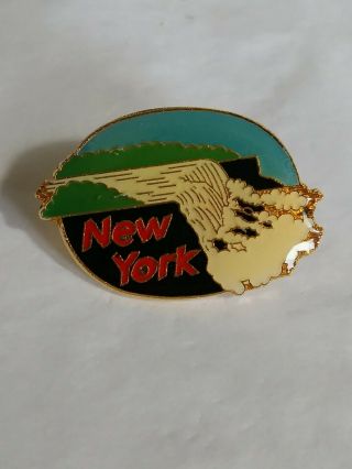 York Niagara Falls Souvenir Lapel Hat Jacket Pin The Empire State