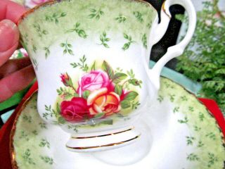 Royal Albert Tea Cup And Saucer Old Country Roses Teacup England 1962 Pale Grn