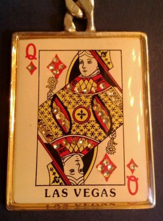 Vtg Keychain Las Vegas Queen Diamonds Souvenir Collectible Metal Rare Vhtf Red