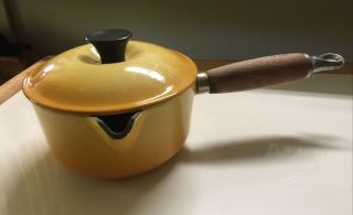 Le Creuset 14 Yellow Gold Cast Iron Sauce Pan Pot With Lid & Wood Handle