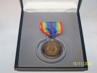 World War 1 Military Service Medal - 75th Anniversary - Issued 1993 - Presentatio