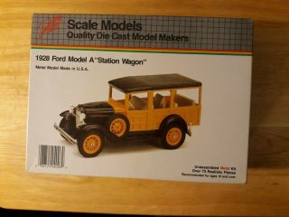1928 Ford Model A Station Wagon Diecast 1/20 Model Kit Hubley Gabriel Jle