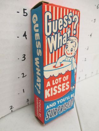 Williamson Candy Bar Company 1950s Box Store Display Guess What Premium Kid