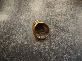 VINTAGE US ARMY 10k GOLD FILLED RING W/ RED STONE crest craft 3