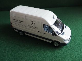Mercedes - Benz Sprinter Van