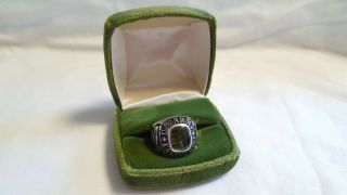 United States Army Engineers Silver Tone 2012 Ring Size 10.  5 Lime Green Stone