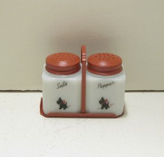 Vintage Tipp City Milk Glass Scottie Dog Salt & Pepper Shakers W/carrier