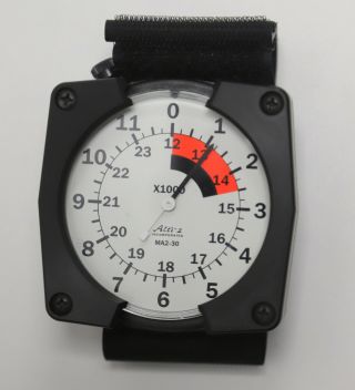 Alti - 2 Altimeter (large Face) - Skydiving And Parachuting