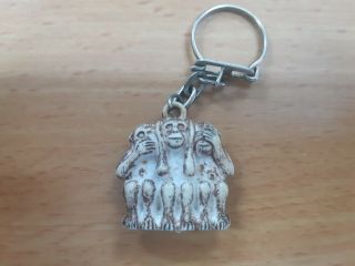 Rare Vintage Old Plastic Three Wise Monkeys Keychain Key Ring Charm Hear