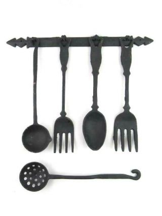 Vintage 5 Piece Cast Iron Utensil Set With Wall Hanging Rack Made In Taiwan
