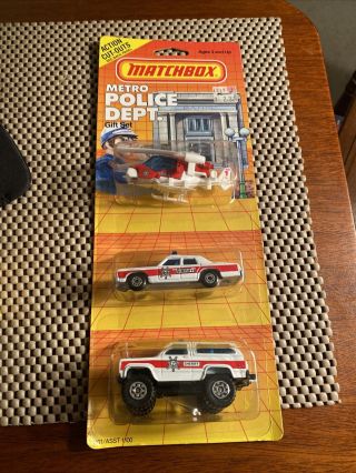 Vintage 1986 Matchbox International Toys Metro Police Dept Gift Set Package 1101