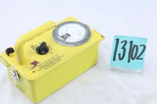 Civil Defense Victorian Cdv - 715r 1b Radiological Survey Meter Geiger Counter