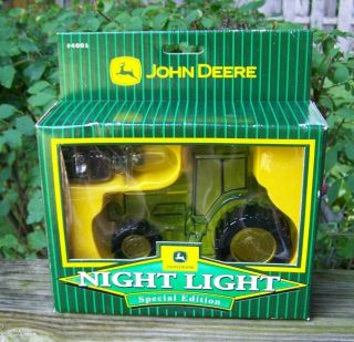 Nib John Deere Tractor Night Light Special Edition 4001