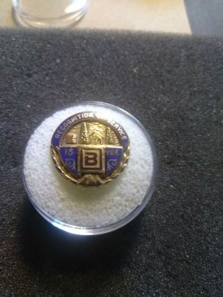 Vintage Barnsdall Oil 15 Year 10k Service Award Pin.  3.  4 Grams